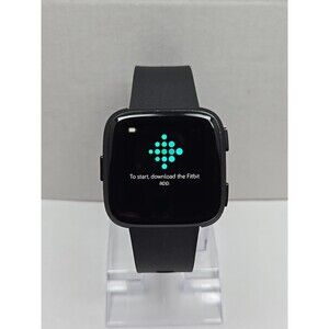 Fitbit Versa FB504 Smartwatch Heart Rate Bluetooth Activity Tracker W Charger